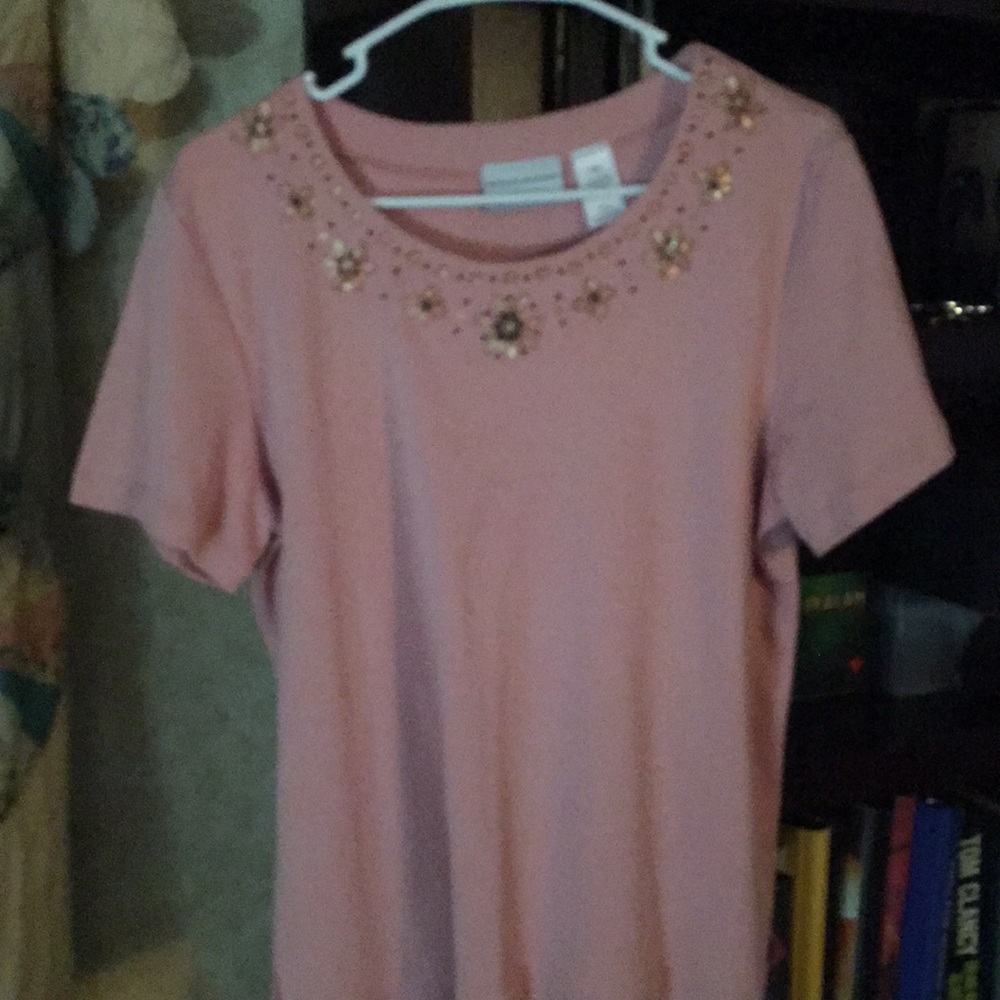 Alfred dunner large top. That is light pink!